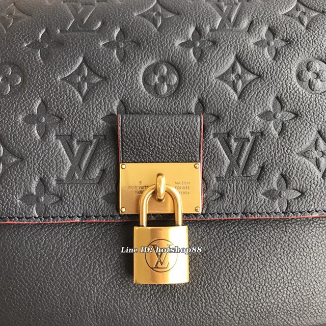 路易威登LV女包 M44544海軍藍 2019年夏季款 Marignan手袋 LV壓花牛皮肩背斜挎女包 xxlv2115